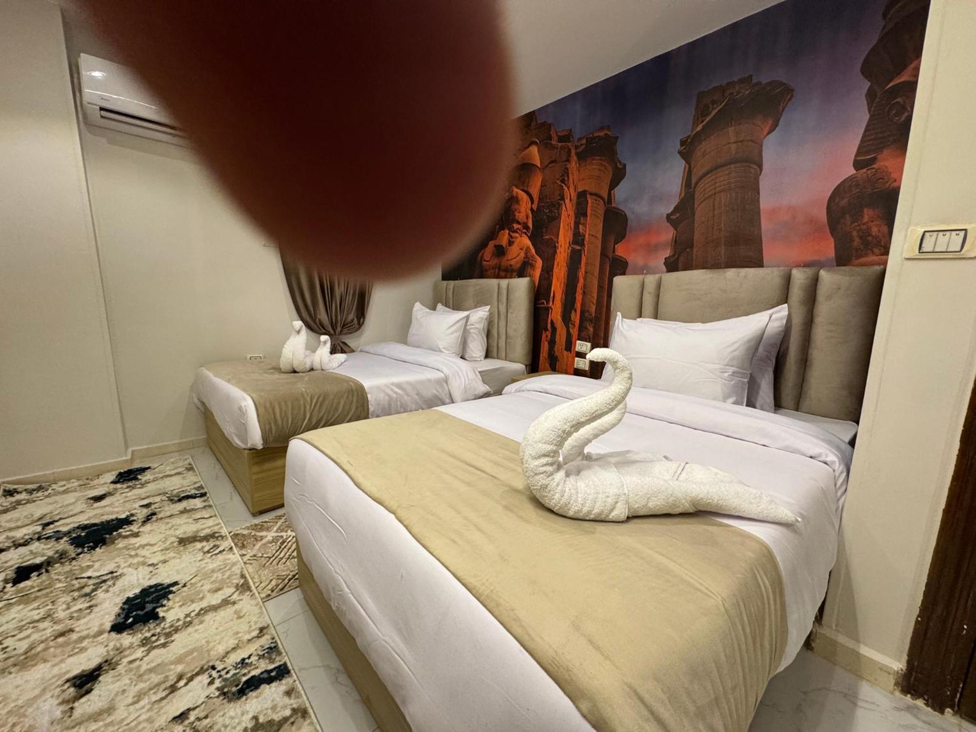 Royal Golden Pyramids Inn Giza Exterior foto